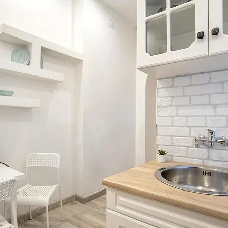 Апартамент Bilyana'S Top Central Apartment